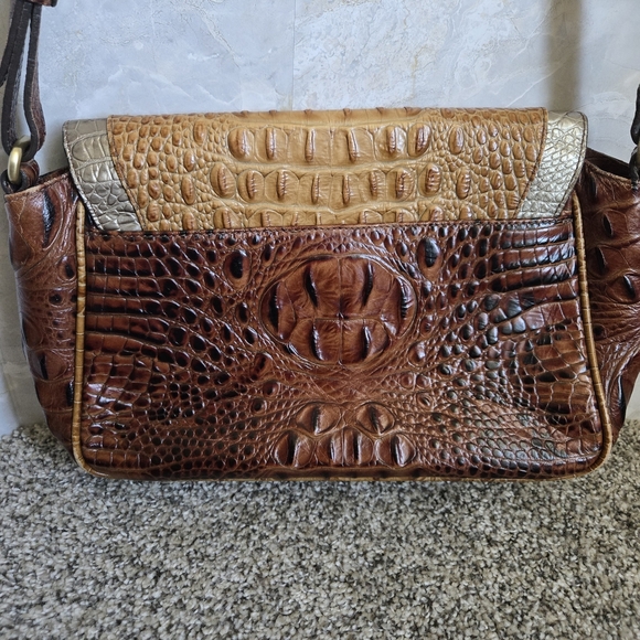 Brahmin Tan and Silver Crocodile Crossbody Bag - Picture 5 of 13